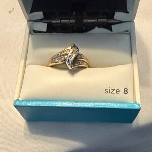 10K F.D Gold and Silver Twisted Band Ring with Accent diamonds